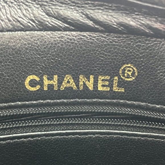 CHANEL Black Crossbody Bag with Gold Accents - Picture 11 of 13